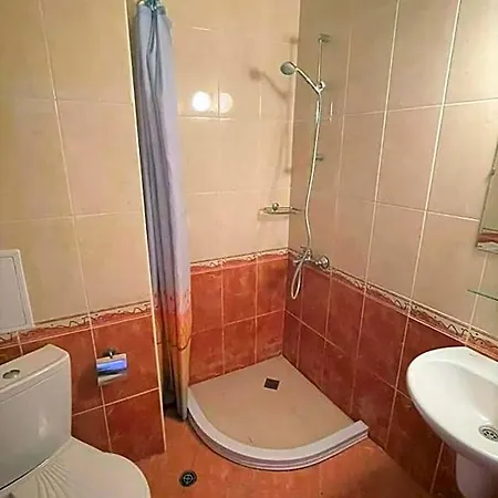 415 Szálloda 2*